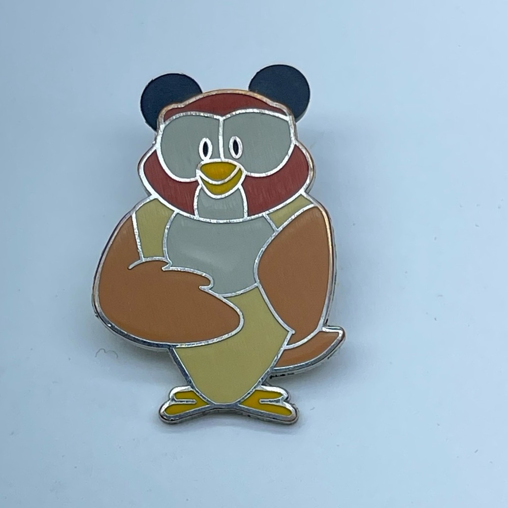 Disney Trading Pins Winnie the Pooh Owl Mini Pin Cutie Collection Collectible